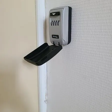 Pilier Rouge Avec Internet Apartamento Brest